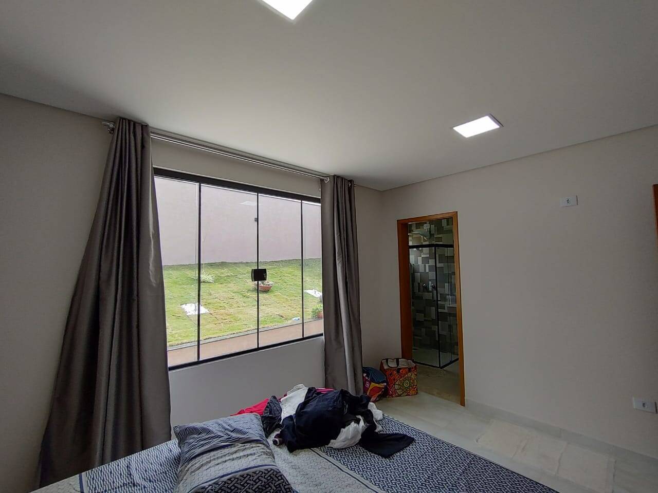 Casa de Condomínio à venda com 4 quartos, 235m² - Foto 42
