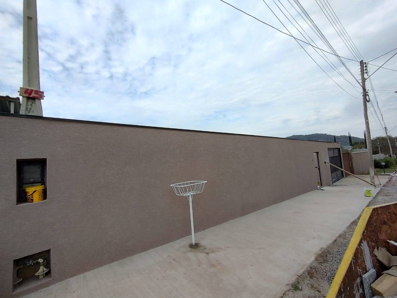 Casa de Condomínio à venda com 4 quartos, 235m² - Foto 4