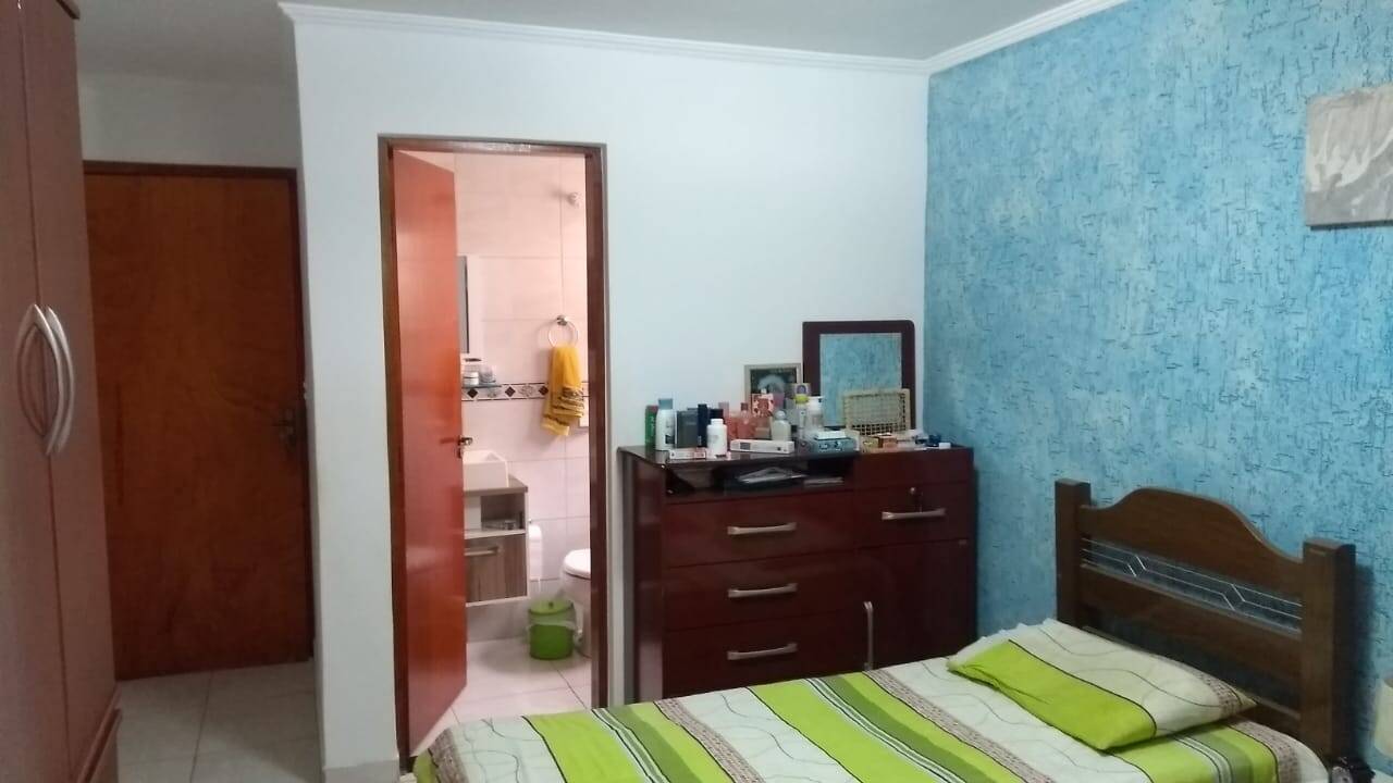Casa à venda com 2 quartos, 170m² - Foto 3
