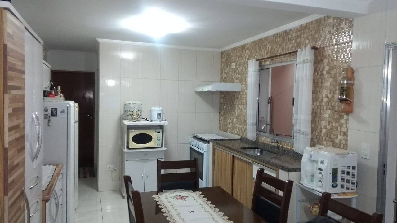 Casa à venda com 2 quartos, 170m² - Foto 8