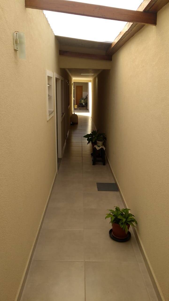 Casa à venda com 2 quartos, 170m² - Foto 13