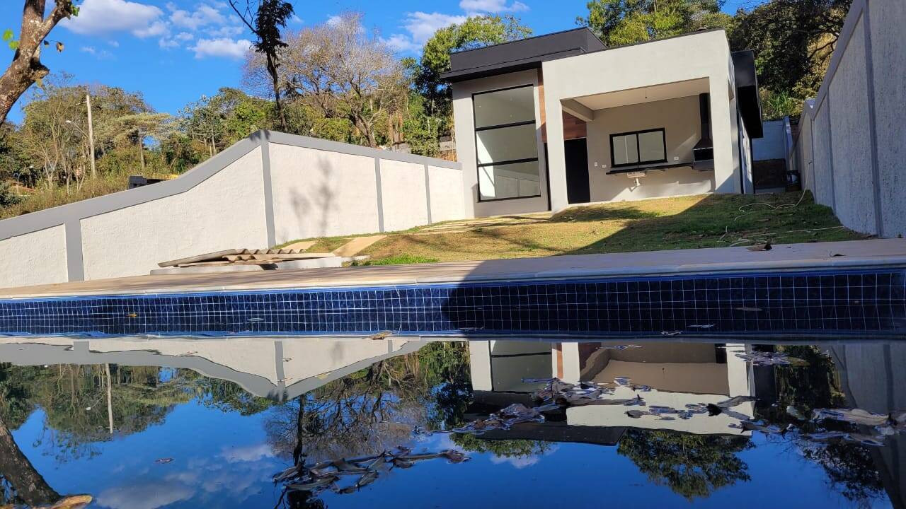 Casa à venda com 3 quartos, 136m² - Foto 14