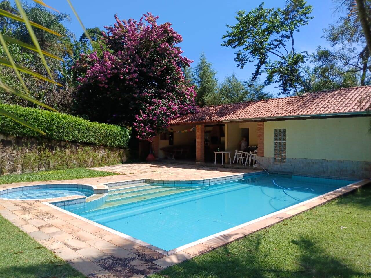 Chácara à venda com 5 quartos, 3000m² - Foto 4