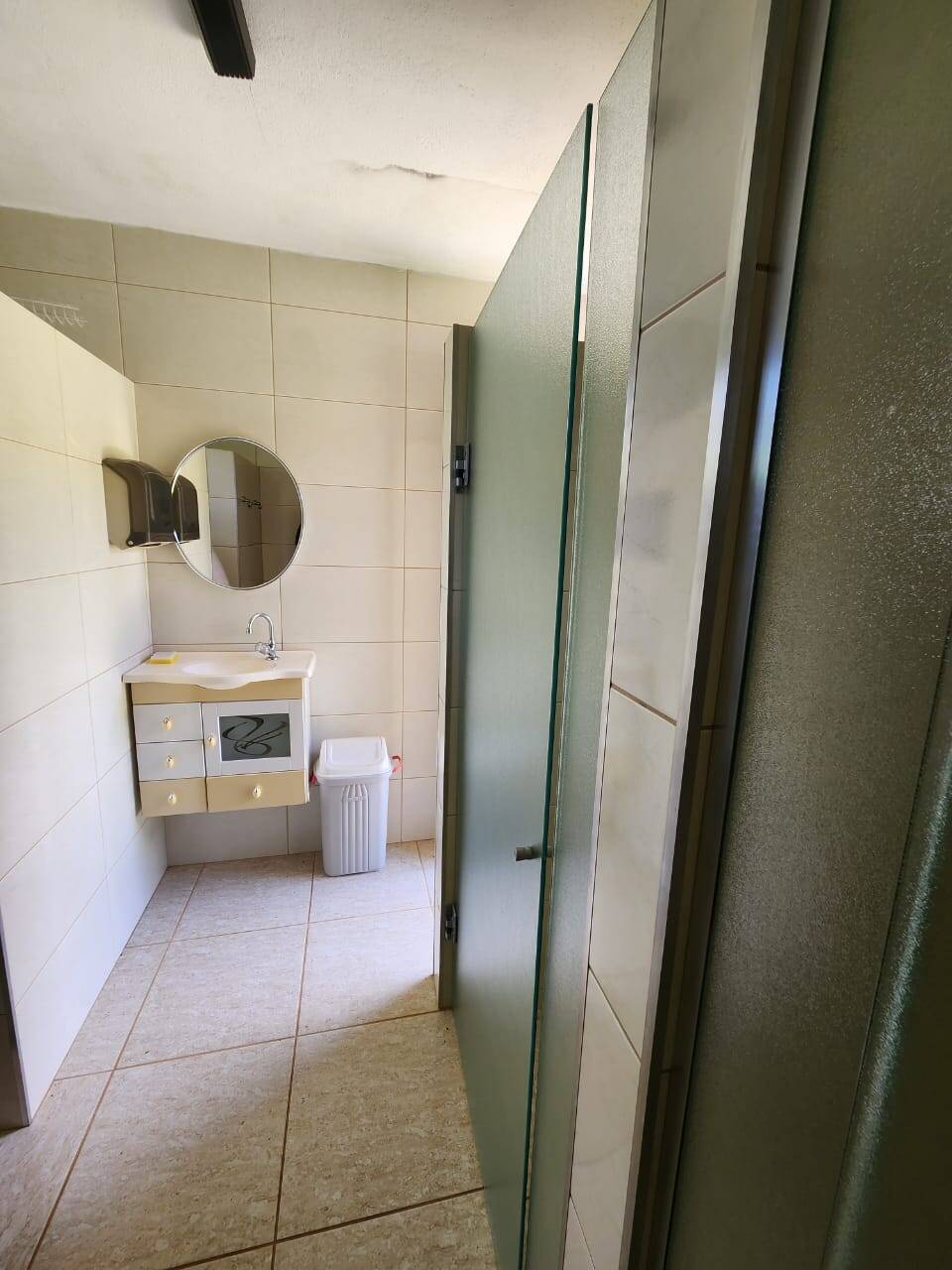 Sítio à venda com 2 quartos, 23000m² - Foto 13