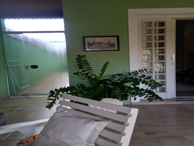 #2377 - Casa para Venda em Atibaia - SP