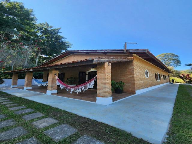#2704 - Casa para Venda em Nazaré Paulista - SP - 2