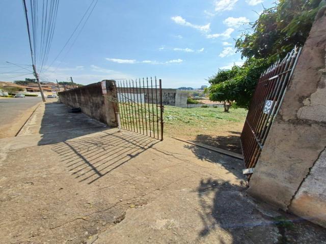 #2738 - Terreno para Venda em Atibaia - SP - 2