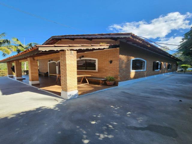 #2776 - Casa para Venda em Nazaré Paulista - SP - 3