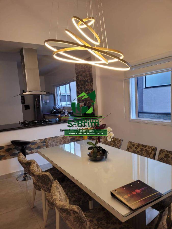 Casa à venda com 4 quartos, 290m² - Foto 11