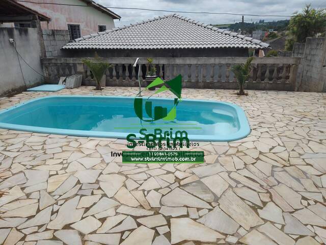 Casa à venda com 3 quartos, 100m² - Foto 2