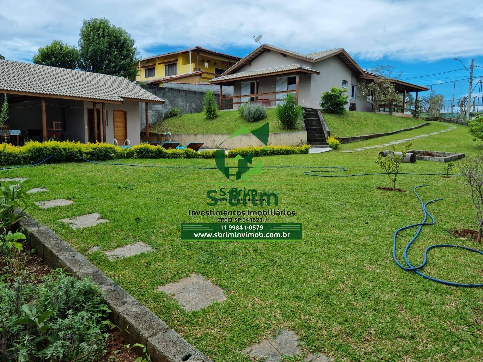 Chácara à venda com 3 quartos, 220m² - Foto 9