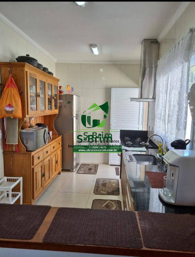 Chácara à venda com 3 quartos, 220m² - Foto 11