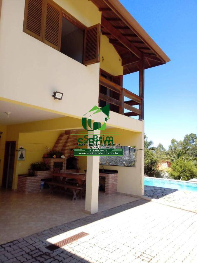 Casa à venda com 3 quartos, 248m² - Foto 3