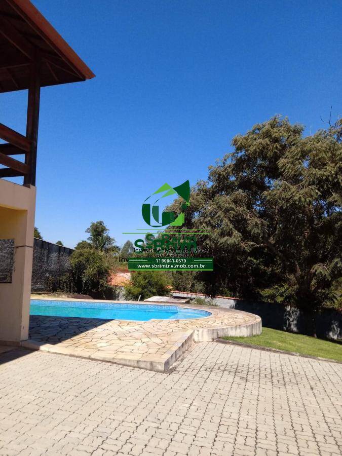 Casa à venda com 3 quartos, 248m² - Foto 4