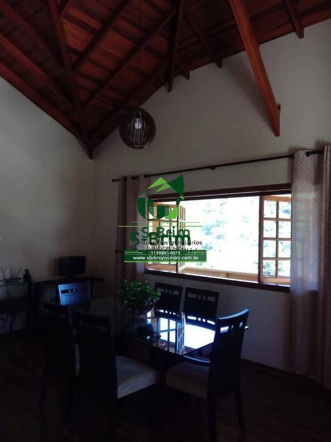 Casa à venda com 3 quartos, 248m² - Foto 10