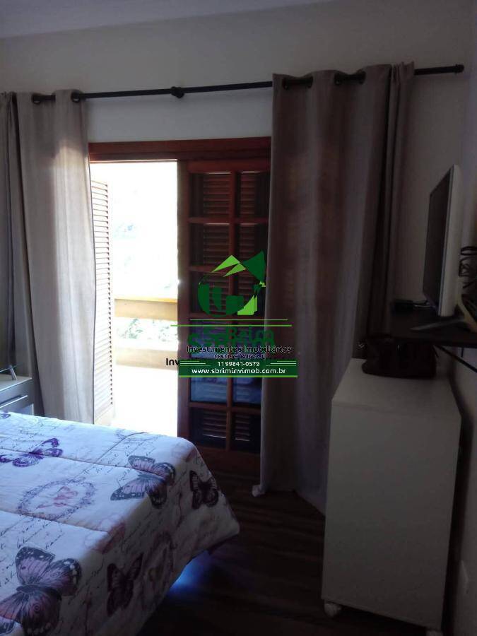 Casa à venda com 3 quartos, 248m² - Foto 15