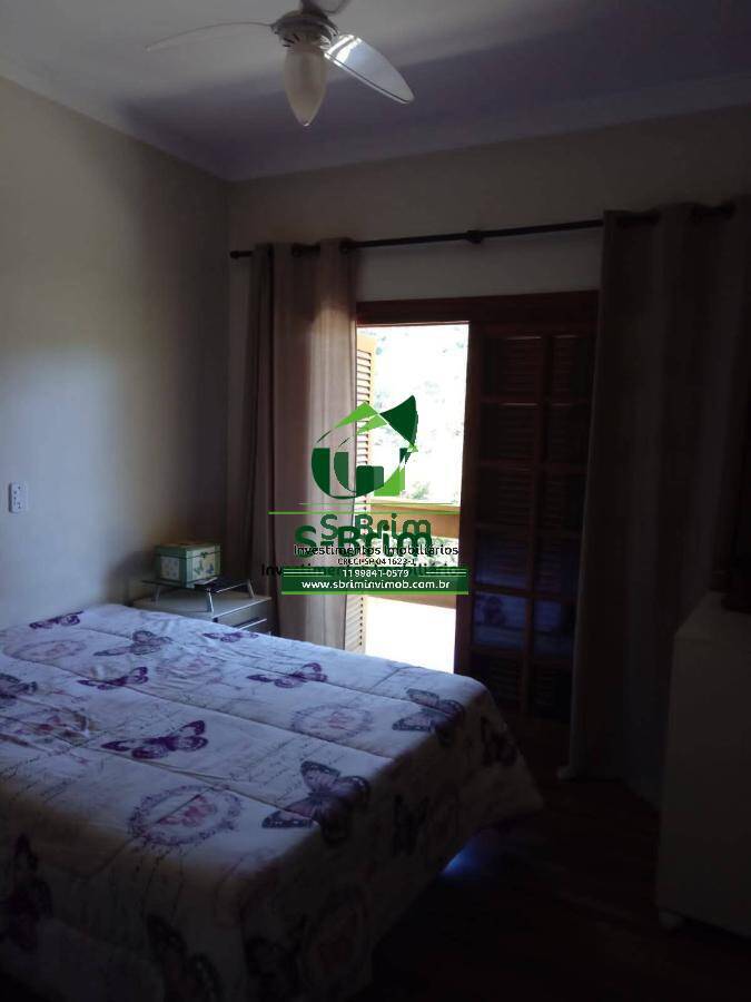 Casa à venda com 3 quartos, 248m² - Foto 16
