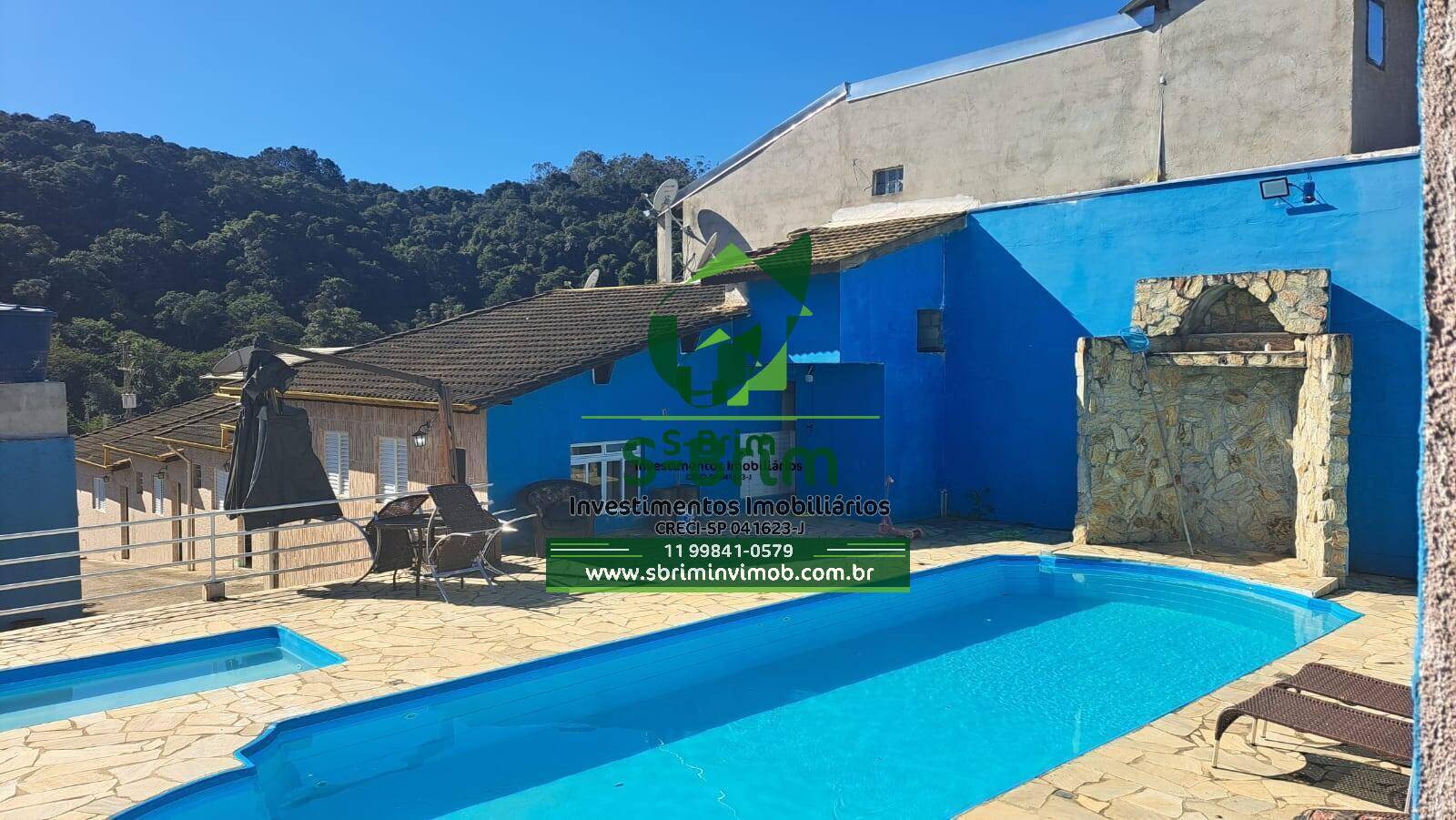 Chácara à venda com 7 quartos, 1000m² - Foto 1