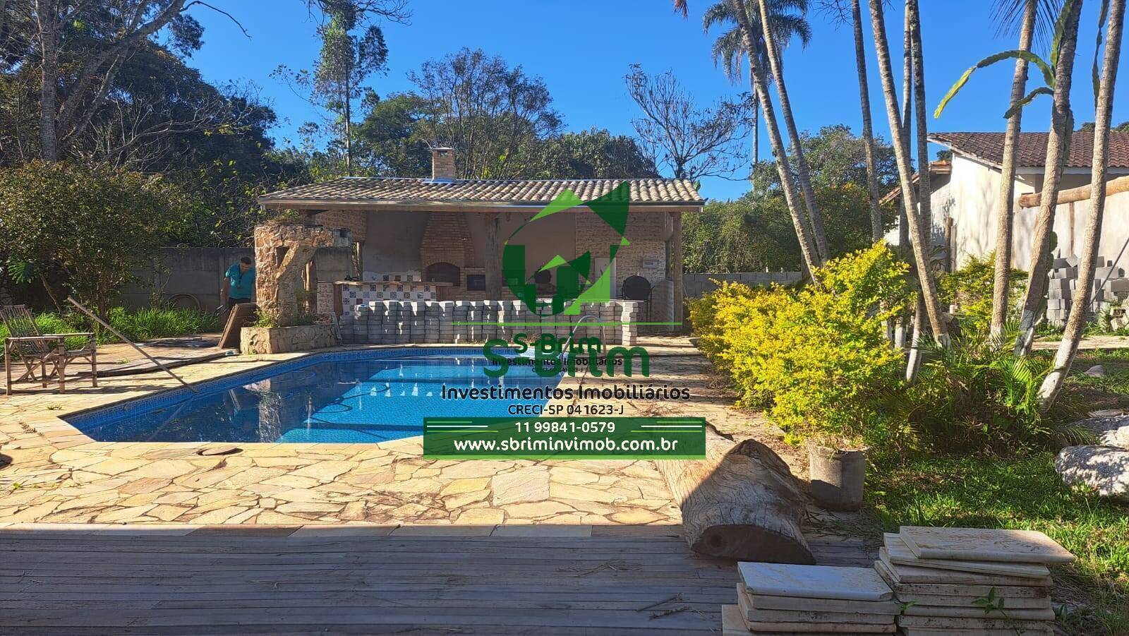 Chácara à venda com 6 quartos, 2500m² - Foto 2