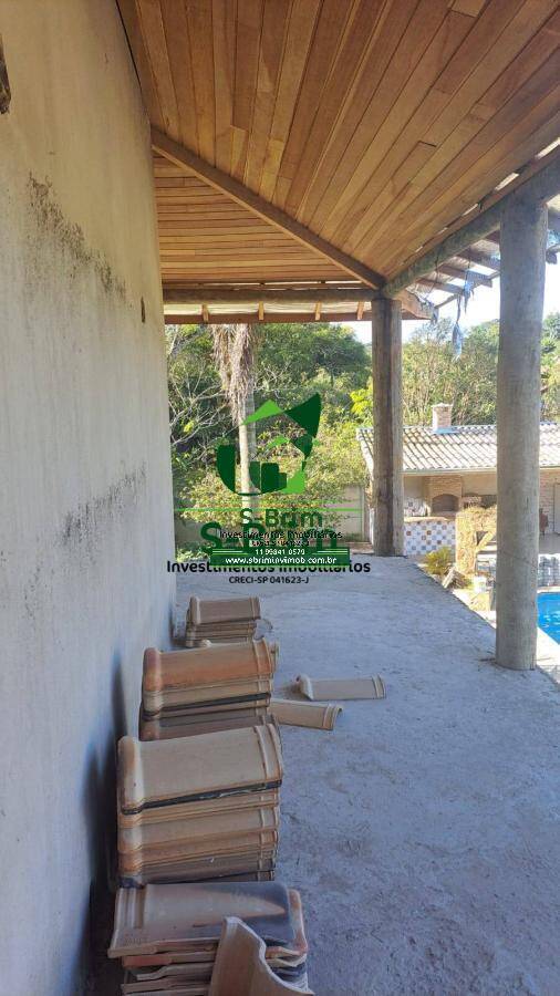 Chácara à venda com 6 quartos, 2500m² - Foto 11