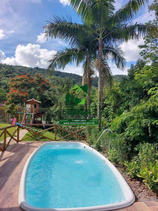 Chácara à venda com 2 quartos, 200m² - Foto 3