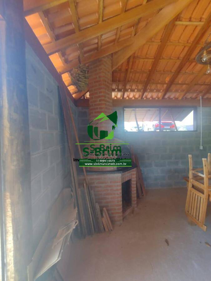 Chácara à venda com 3 quartos, 300m² - Foto 32