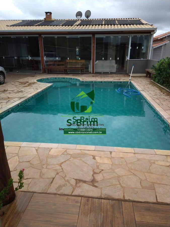 Casa à venda com 2 quartos, 120m² - Foto 4