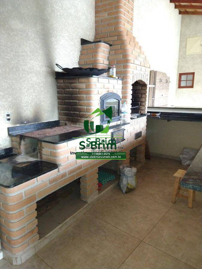 Casa à venda com 2 quartos, 120m² - Foto 9