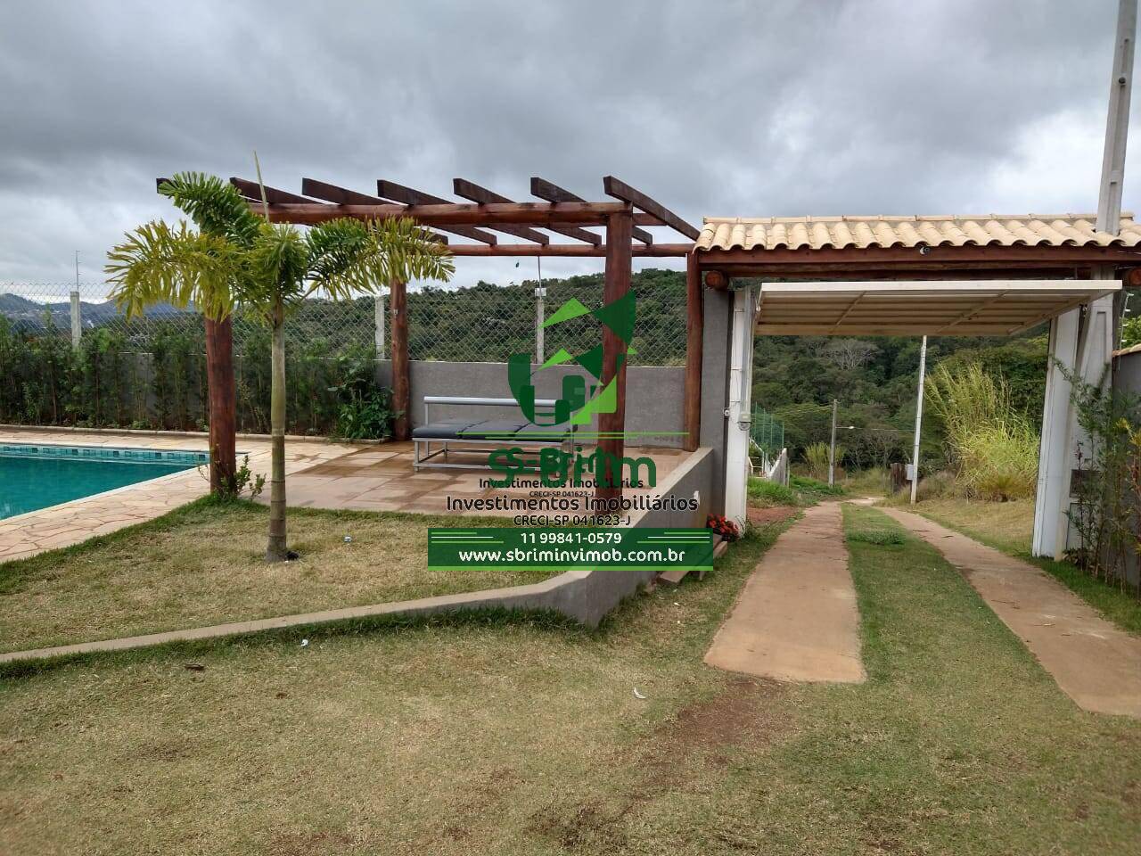 Casa à venda com 2 quartos, 120m² - Foto 11