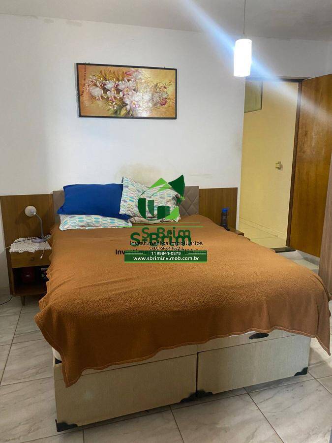 Casa à venda com 3 quartos, 138m² - Foto 2