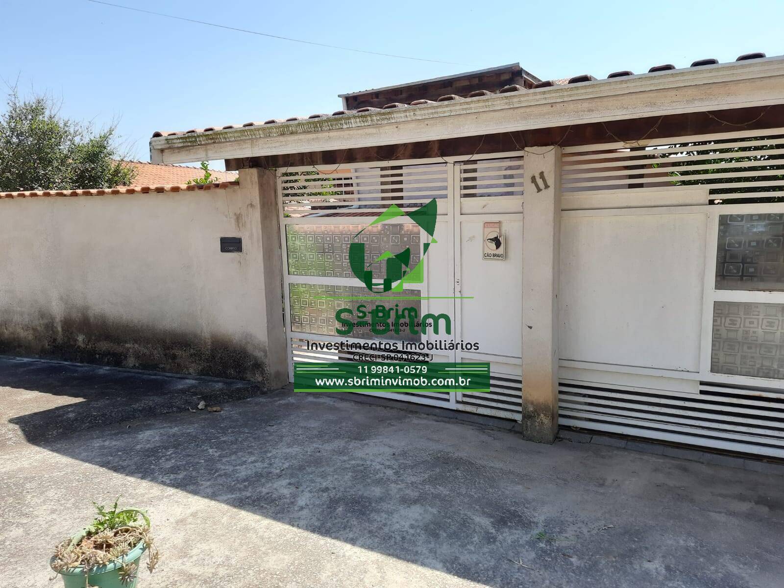 Casa à venda com 2 quartos, 95m² - Foto 1