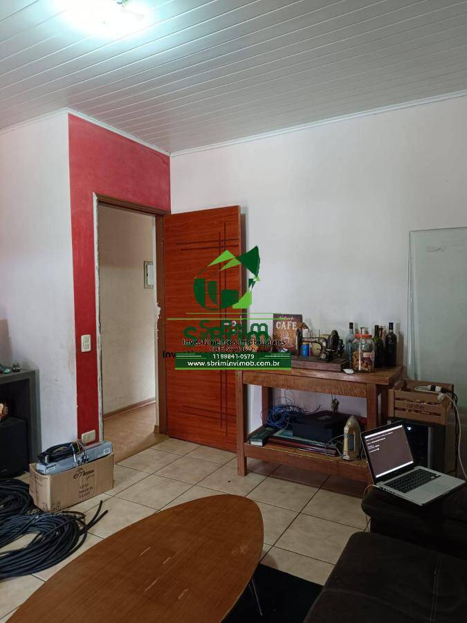 Casa à venda com 3 quartos, 1000m² - Foto 2