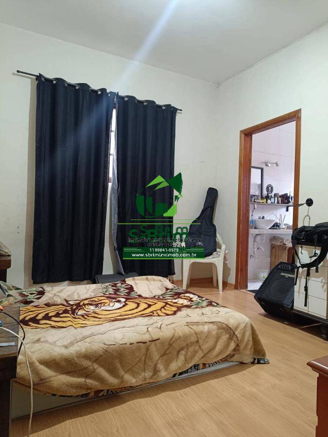 Casa à venda com 3 quartos, 1000m² - Foto 14