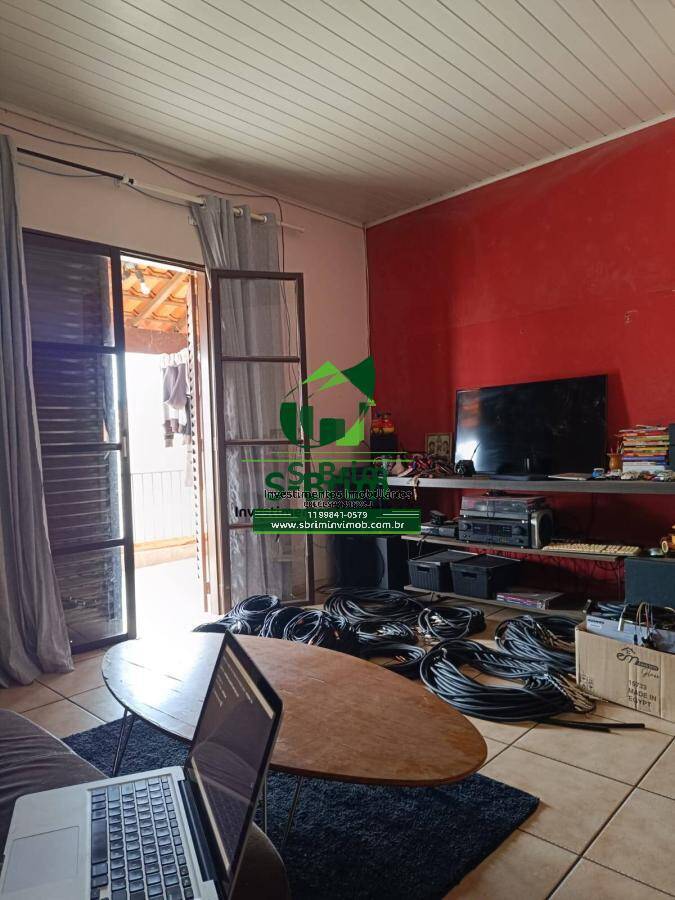 Casa à venda com 3 quartos, 1000m² - Foto 29